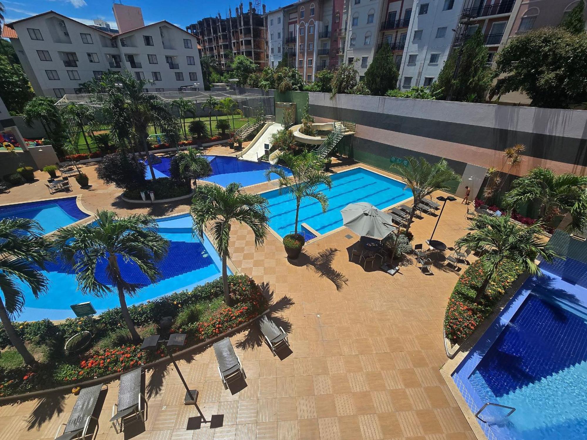 Apartamentos Em Rio Quente Com Maravilhosa Area De Lazer E Excelente Localizacao Exterior foto